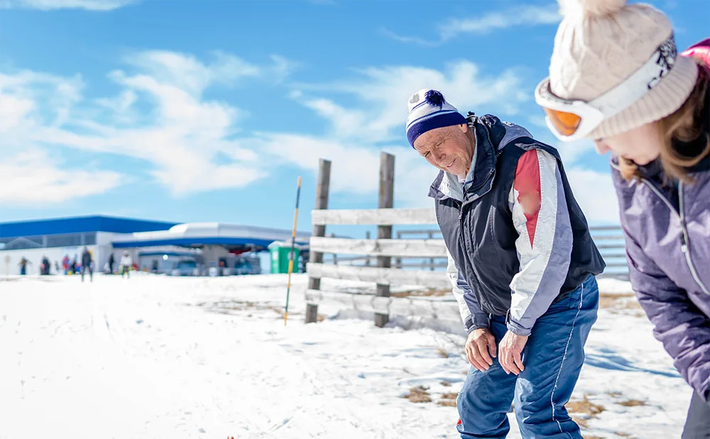 Learn the Proper Ski Stance doloremque