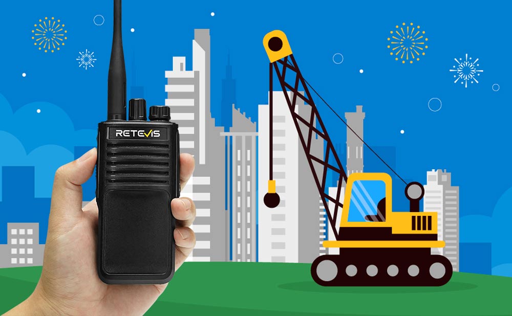 In Summer,How to choose a better commercial walkie-talkie?