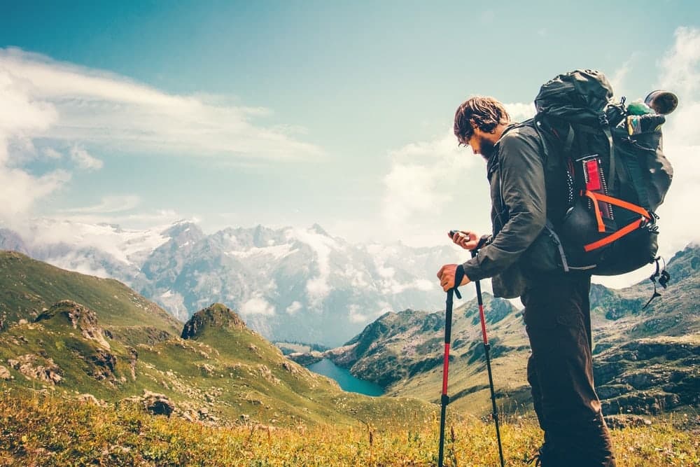 4 Best Retevis and Ailunce Two-Way Radios for Mountain Adventures
