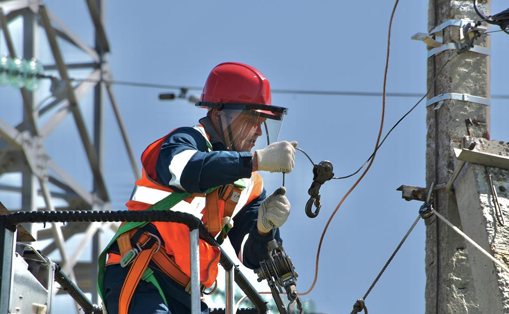 How a GMRS Repeater Proved Essential After Hurricane Helene？
