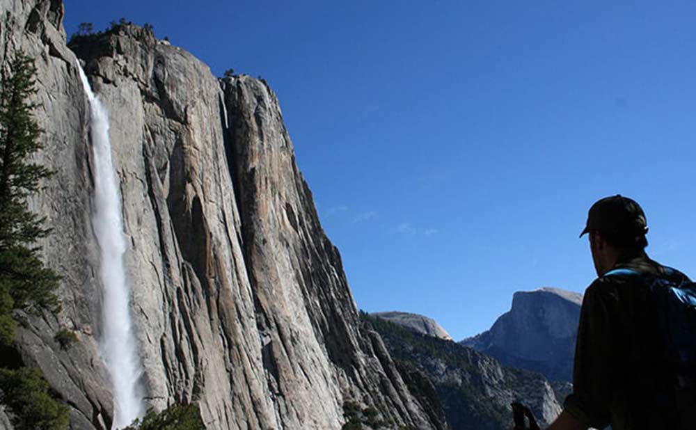Upper-Yosemite-Falls,-California