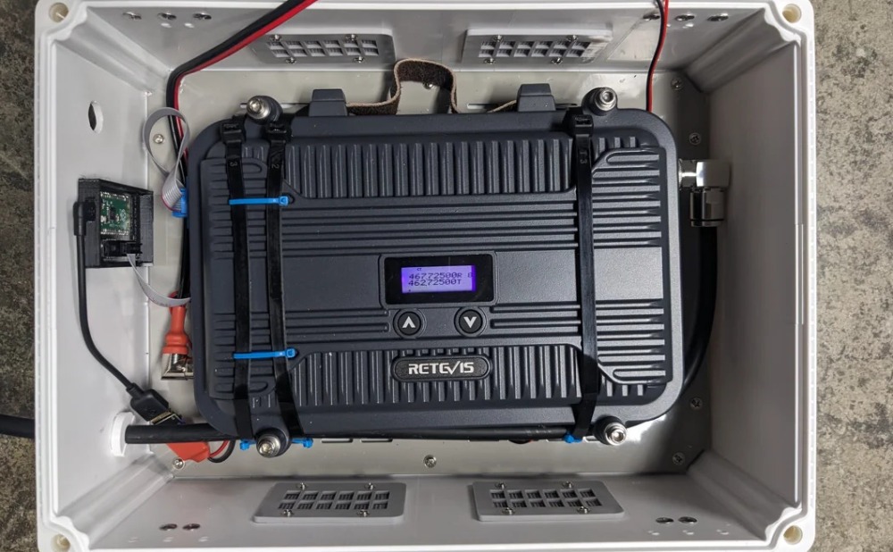 RT97S Portable Ham Radio Repeater